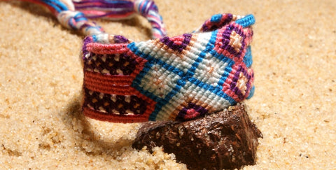 Pulseras tejidas Torie 