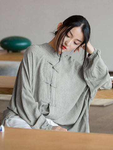 Blusas y camisas artísticas retro sueltas de manga larga con botones, color sólido y cuello alto 