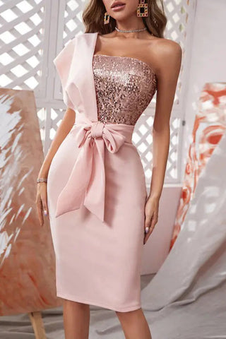 Vestido midi de un solo hombro con parche de lentejuelas de Gorgeous Day 