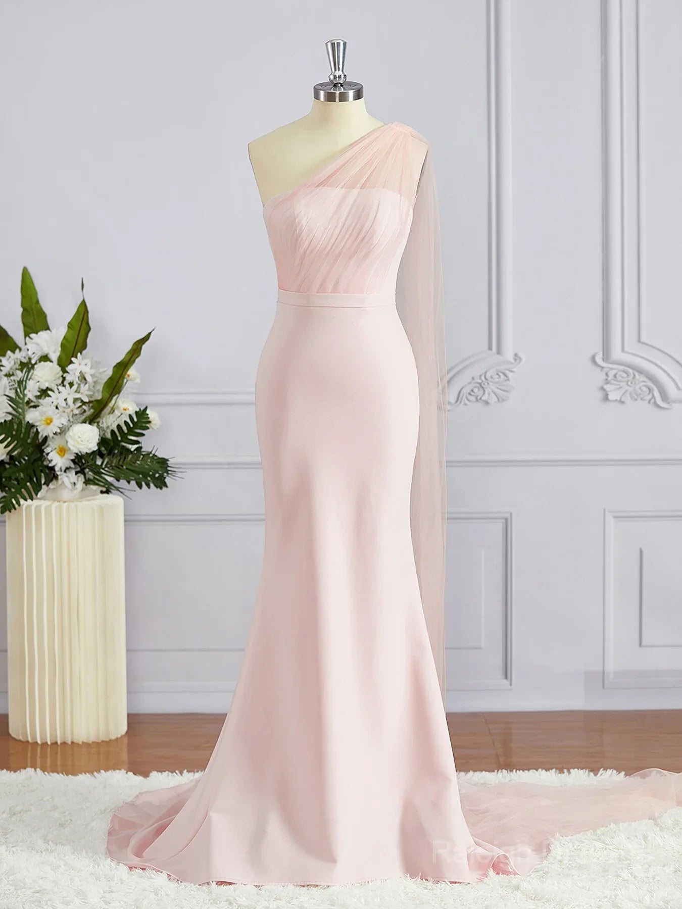 Vestidos de dama de honor de crepé elástico con cola larga y un solo hombro 