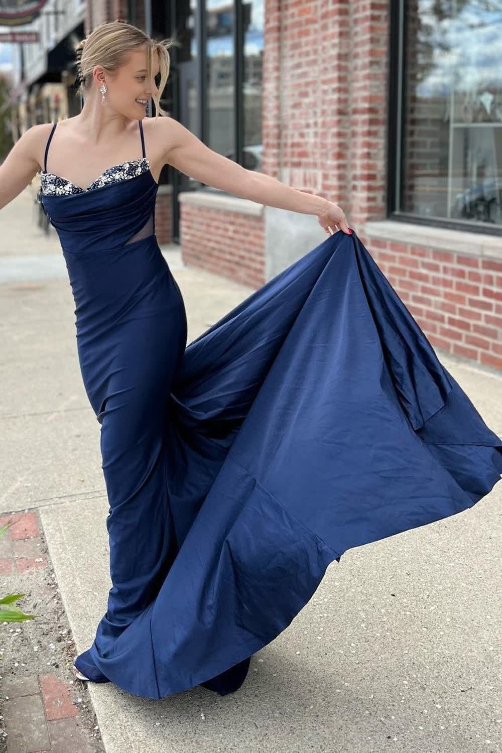 Langes, marineblaues Meerjungfrauen-Abendkleid mit Spaghettiträgern und Schleppe