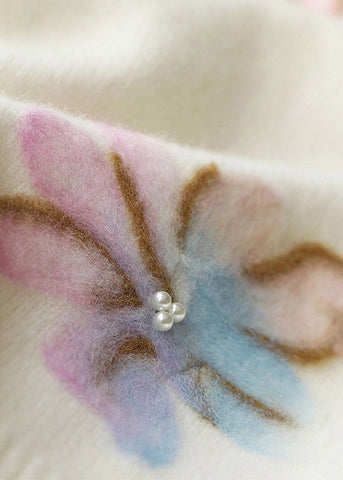 Suéteres italianos de cachemira con cuello redondo y patchwork de perlas blancas y manga larga 