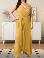 A-Linien-Kleid mit V-Ausschnitt, Raffungen und metallisch schimmerndem Netzstoff