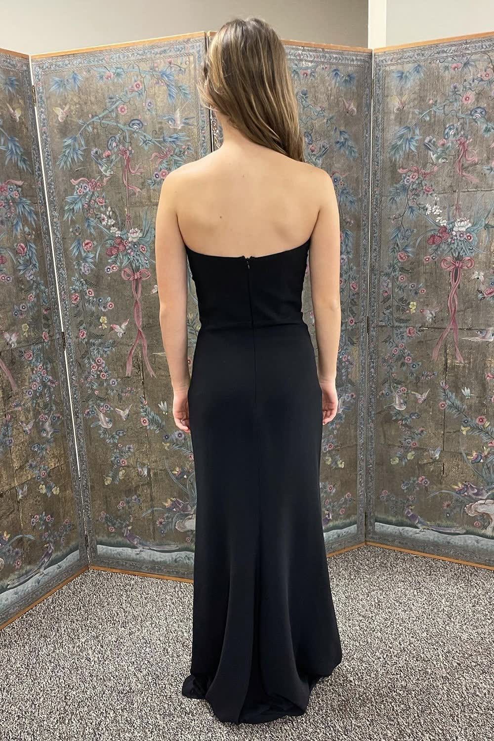 Etui-Abschlussballkleid mit Herzausschnitt