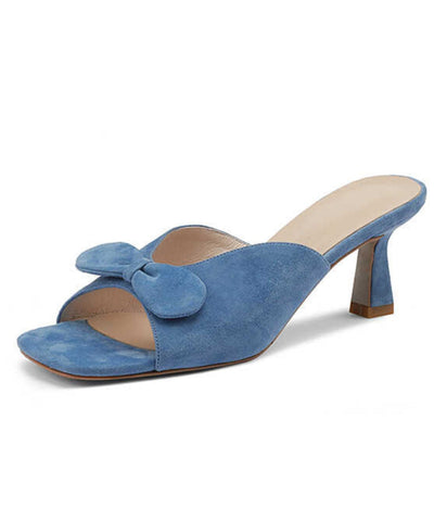 Sandalias de ante azul con tacón alto y lazo con punta abierta 