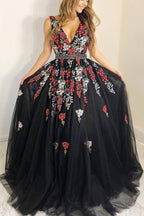 Langes, schwarzes Prinzessinnen-Abendkleid in A-Linie mit Stickerei