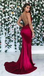 Vestidos de fiesta de sirena sin mangas con espalda descubierta y tirantes finos con apliques de encaje 