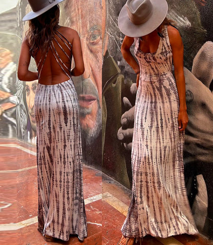 Vestido largo cruzado con espalda abierta y efecto tie-dye de Meridress (6 colores disponibles)