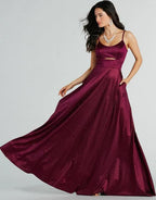 Glitzerndes A-Linien-Ballkleid mit Cut-Out-Mieder