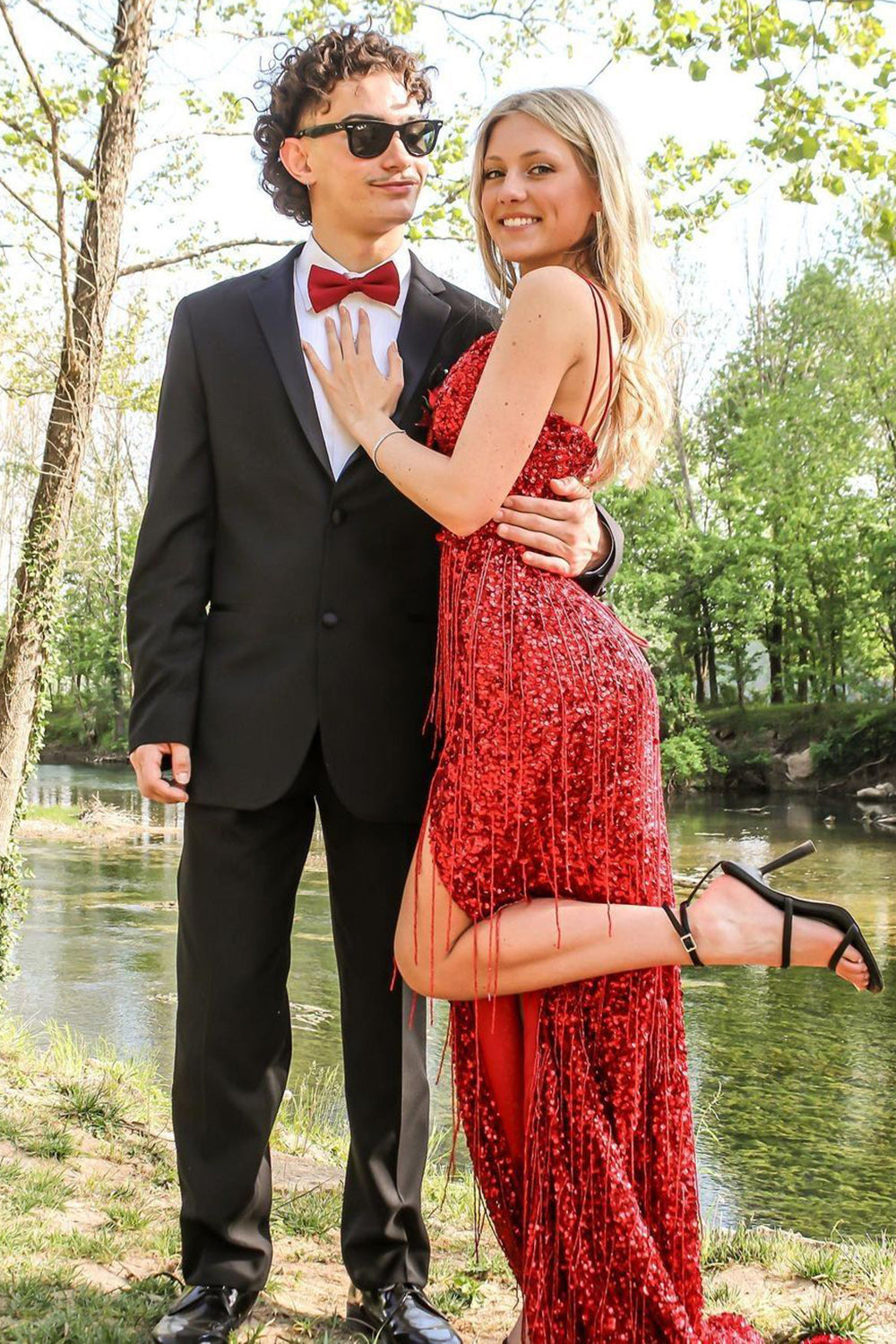 Mermaid Spaghetti Straps Red Sequins Long Prom Dress with Split Front