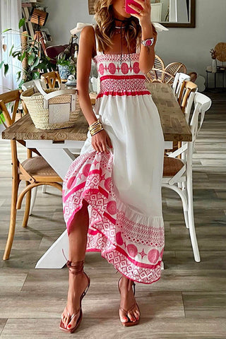 Vestido largo de tirantes con volantes y estampado de hombros descubiertos de Meridress