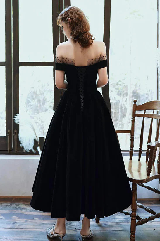 Schulterfreies Samt-Partykleid Abschlussballkleid Abendkleid Hochzeitsgast-Kleider