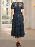 A-Linien-Kleid mit Rundhalsausschnitt, Illusion-Ausschnitt, Teelänge, Spitze und Pailletten für die Mutter der Braut