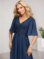 A-Linien-Kleid aus Chiffon mit V-Ausschnitt, bodenlang, mit Pailletten besetzt – ideal für die Mutter der Braut 