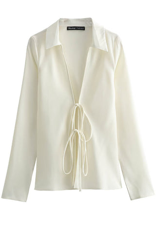 Edith – Lockere Bluse mit Leopardenmuster und Schnürung vorne 