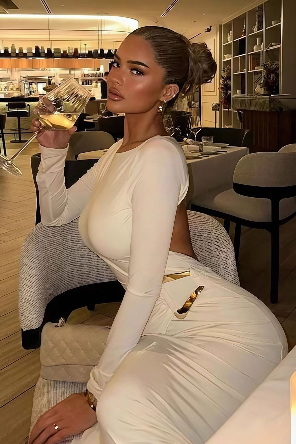 Sexy Backless Metal Decor Round Neck Sleeve Maxi Dress