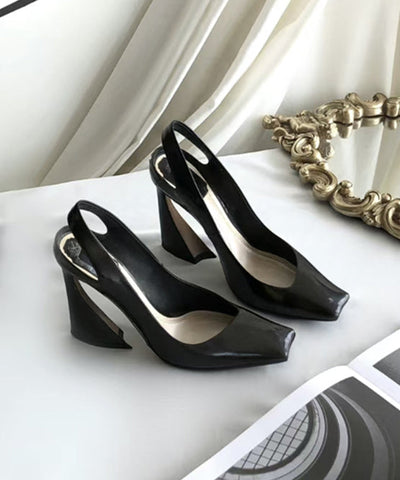 Sandalias de tacón alto con diseño de boutique y punta cuadrada de piel de oveja negra 