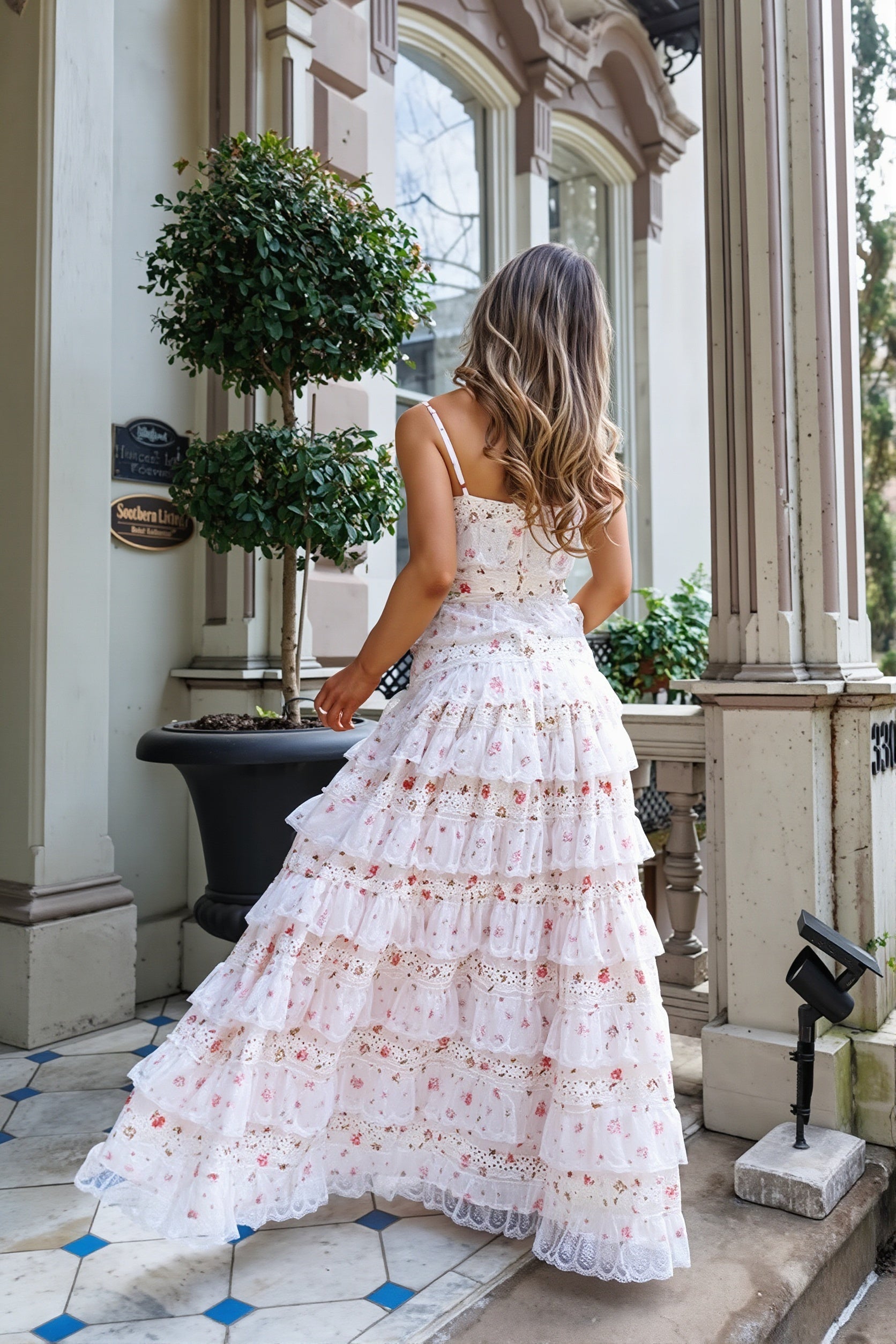 Sexy Lace Trim Print Tiered Ruffle Hem Cami Maxi Dress