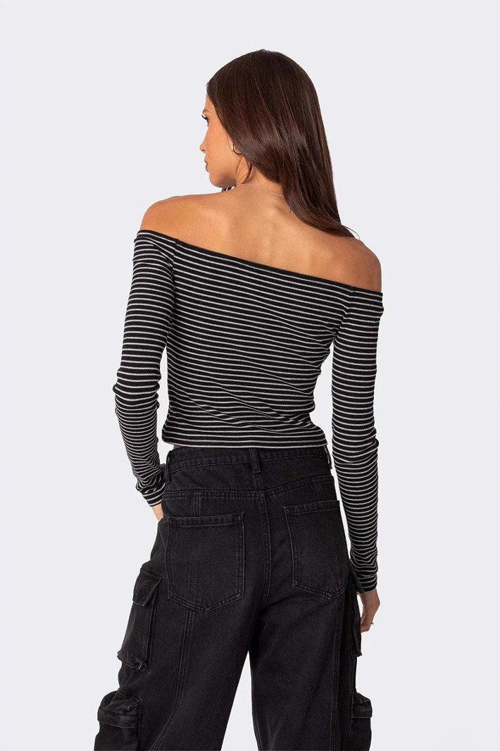 Slim Fit Striped Slit Neck Knit Top