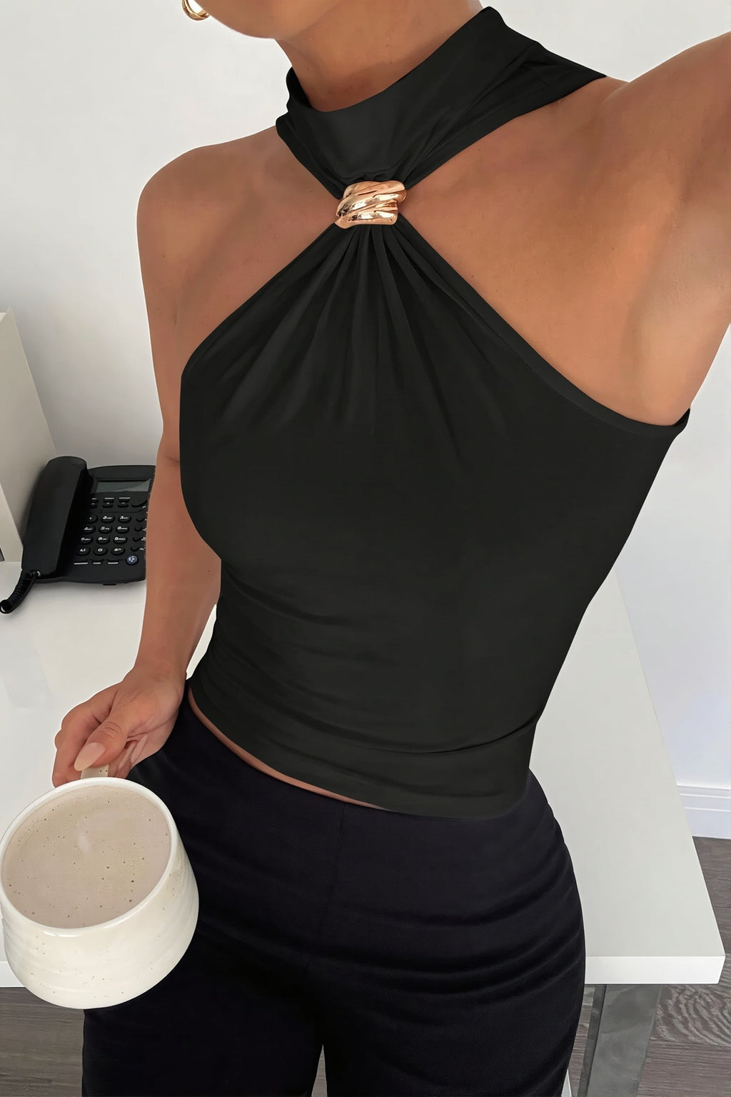 Cut Out Shoulder High Neck Stretch Tank Top