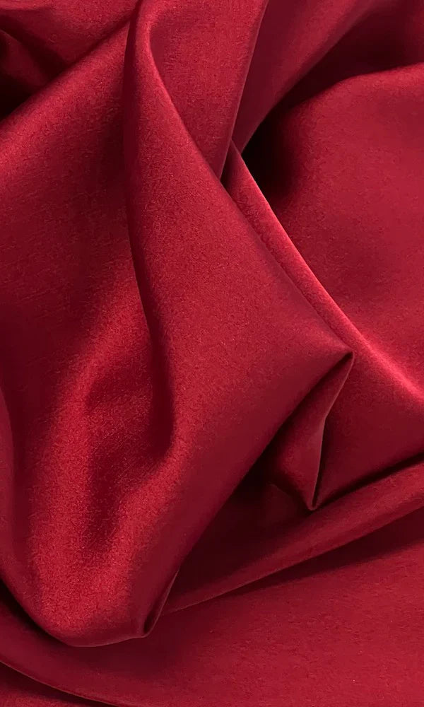 Vestido de fiesta de sirena Deep Delilah con escote drapeado y cola larga