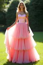 Vestido de fiesta largo con escote en forma de corazón en color rosa y corte A