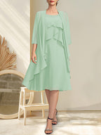 A-Linien-Chiffonkleid mit Rundhalsausschnitt und Perlenstickerei, knielang, für die Mutter der Braut