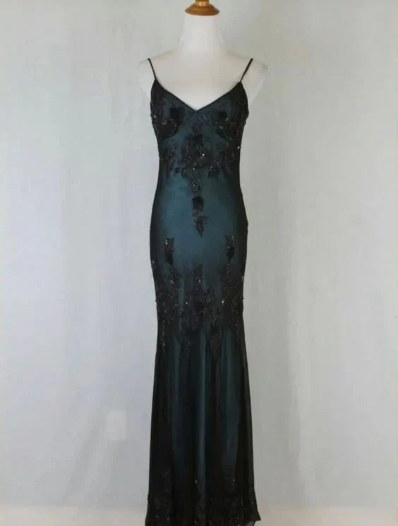 Glitzerndes, ärmelloses, langes Meerjungfrauen-Abendkleid mit Spaghettiträgern