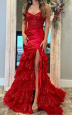 Rotes, langes Meerjungfrauen-Abendkleid mit Rüschenrock