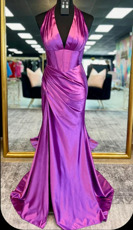 Vestido de fiesta largo de sirena con cuello halter y espalda abierta