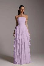 Bezauberndes, trägerloses, ärmelloses, langes Rüschen-Abendkleid