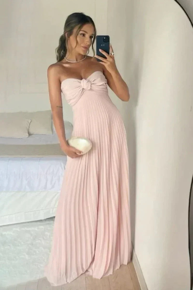 Elegantes, langes, rosafarbenes A-Linien-Abendkleid mit Rüschen und Herzausschnitt