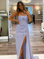 Meerjungfrauen-Abendkleid aus Satin, trägerlos, lang, mit Schlitz