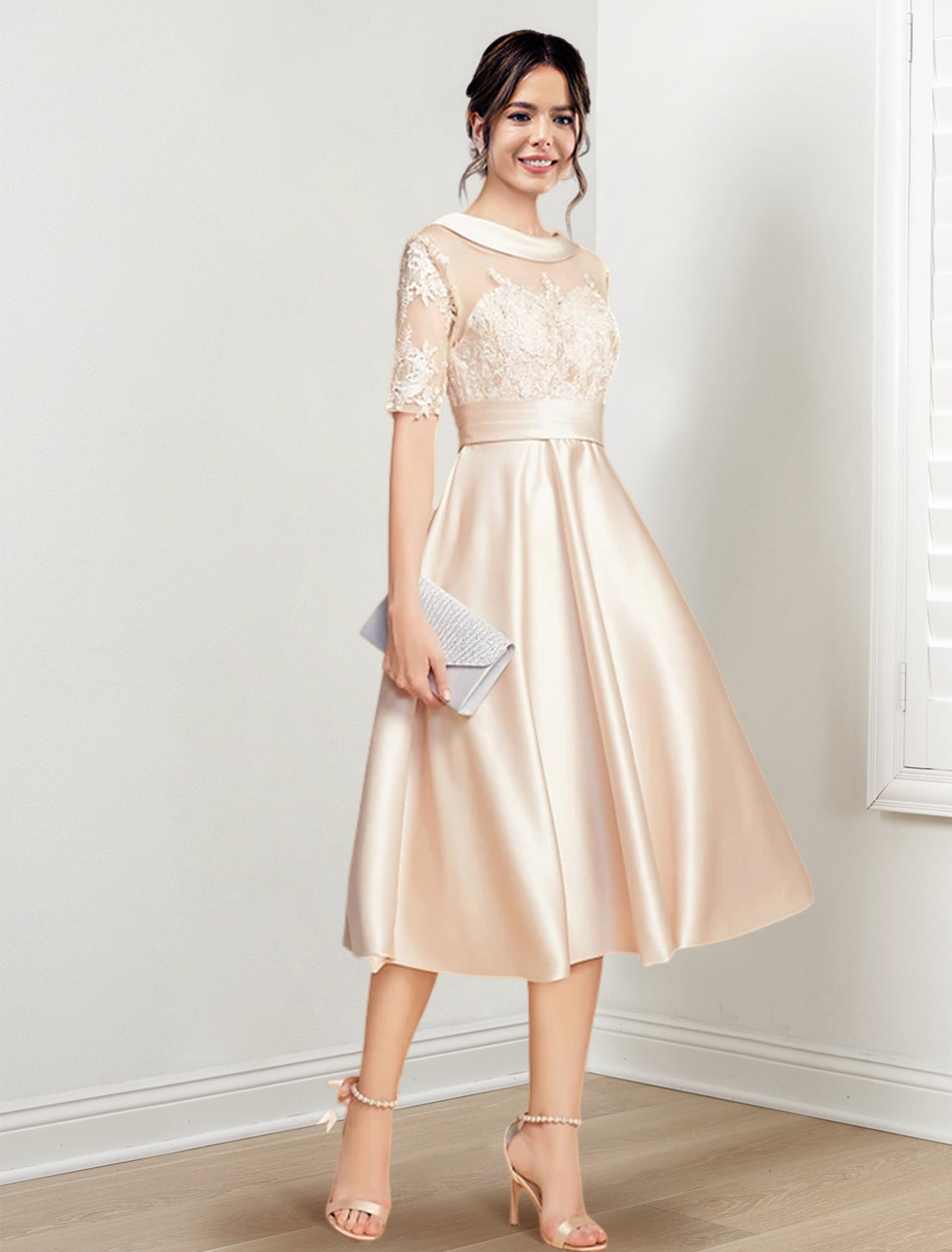 Vestidos de madre de la novia de corte A/princesa con escote redondo y largo hasta la rodilla 