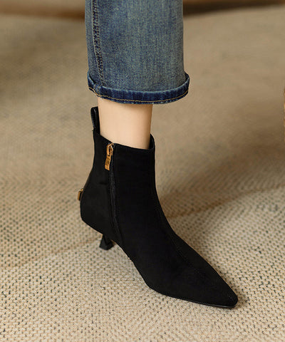 Botines negros con estilo de gamuza y tacón tipo gatito 