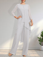 Zweiteiliger Jumpsuit/Hosenanzug, bodenlanges Chiffonkleid für die Mutter der Braut mit Paillettenbesatz und Rundhalsausschnitt.