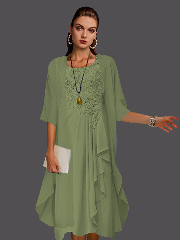 Zweiteiliges, ärmelloses A-Linien-Kleid aus Chiffonspitze mit Faltenapplikationen 