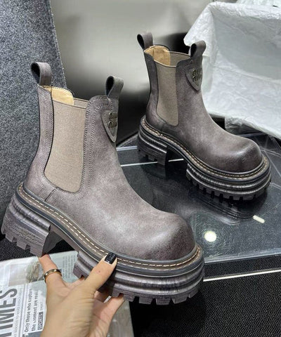 Stilvolle Shelsea-Stiefel mit Spleiß-Plateau in Khaki 