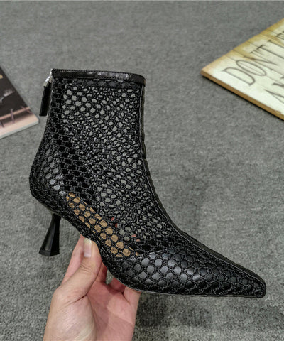 Elegante Stiletto-Stiefel aus schwarzem atmungsaktivem Mesh mit spitzer Zehenpartie 