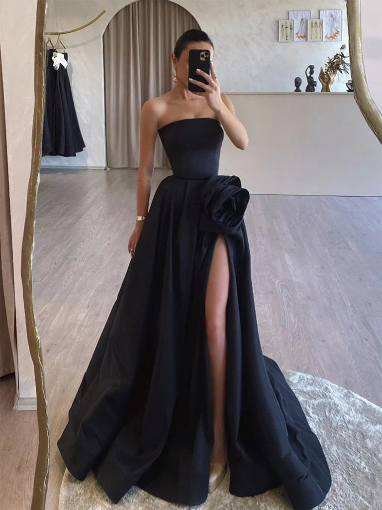 Schwarzes, trägerloses, langes A-Linien-Abendkleid aus Satin mit Schlitz