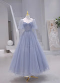 Glitzerndes Tüll-Abendkleid mit kurzen Ärmeln, langem Sweetheart-Ausschnitt, A-Linie, Blaues Ballkleid