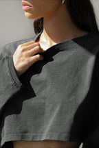 Solid Cropped Crew Neck Sweatshirt