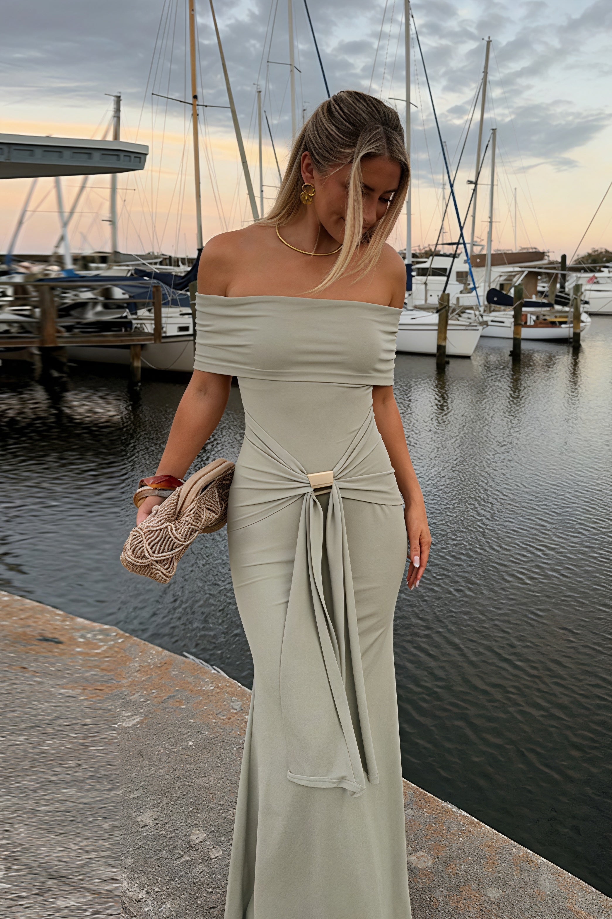 Off Shoulder Tie Strap Bodycon Maxi Dress