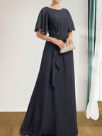 A-Linien-Kleid aus Chiffon in Bodenlänge für die Mutter der Braut mit kaskadenartigen Rüschen, Perlen und Pailletten