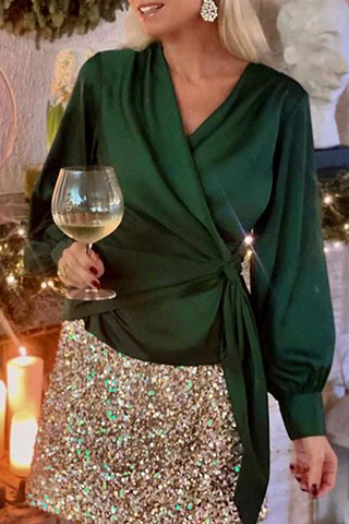 Elegante, einfarbige Blusen mit V-Ausschnitt und Schnürung 