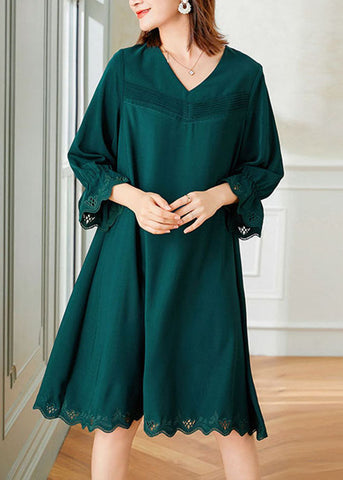 Italienisches grünes V-Ausschnitt-Patchwork-Seidenkleid mit Armbandärmeln 