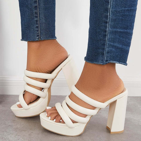 Plateau-Sandalen mit klobigen High Heels und rückenfreiem Schlupfschuh 
