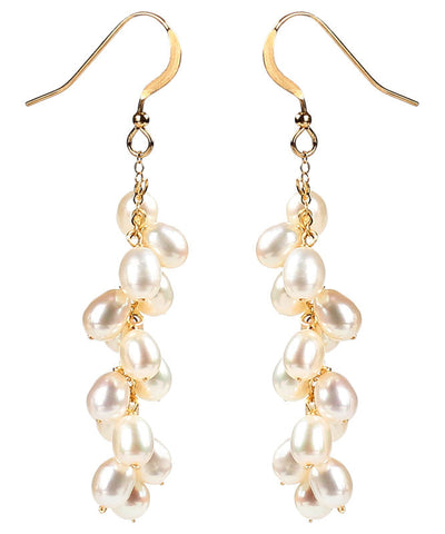 Pendientes colgantes con brochetas de uva y perla en oro blanco de 14 quilates 