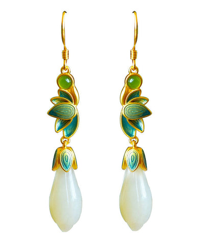 Hermosos aretes colgantes de orquídea esmaltada con incrustaciones de jade y plata de ley dorada