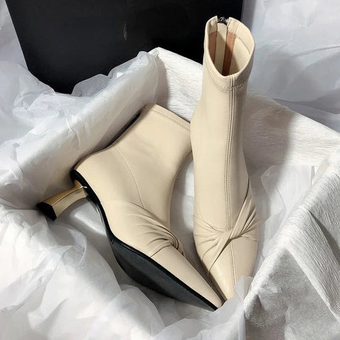 Moderne Stiefel Patent Leder Designer Marke Luxus 2024 Neue Winter Ankel Stiefel Bogen Hochzeit Party Kleid Gladiator Frauen Schuhe 
